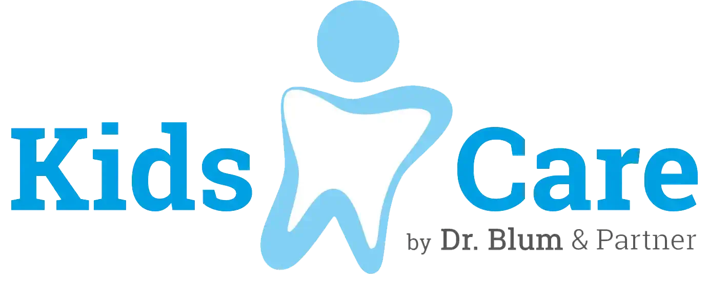 Logo der Zahnarztpraxis Kids Care von Dr. Blum & Partner, spezialisiert auf zahnmedizinische Betreuung für Kinder.